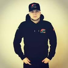 roosteeni - Kick-tilastot, analytiikka ja kanavan yleiskatsaus